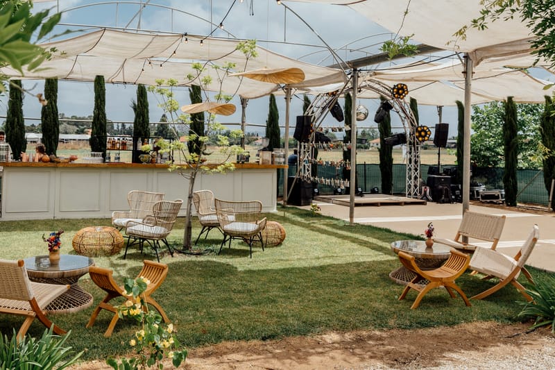 עדי & מקסוול