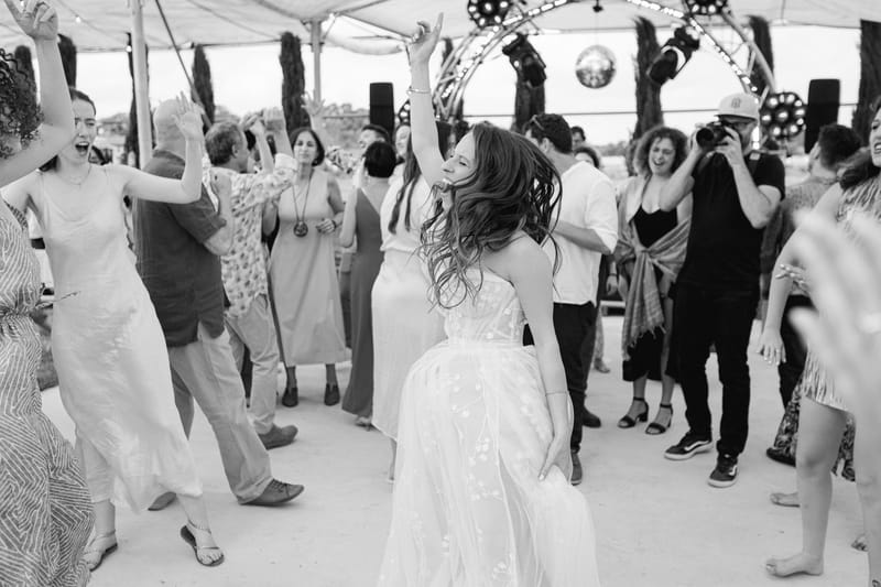 עדי & מקסוול