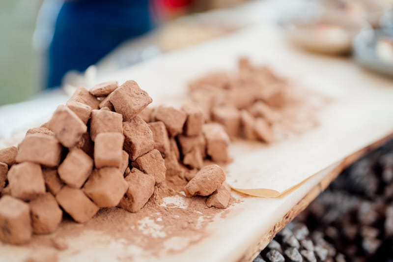 עדי & מקסוול