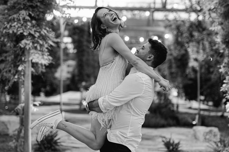 עדי & מקסוול