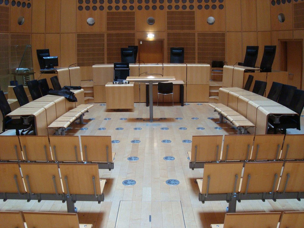 Palais de justice de Bordeaux (réhabilitation d'une salle d'audience) - Rogers - Laffitte