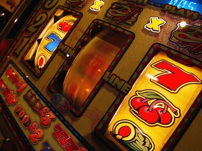 Memilih Situs Web Untuk Memutar Slot Online