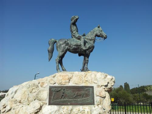מה בין אלכסנדר זייד לארגנטינאים של אור הנר ?