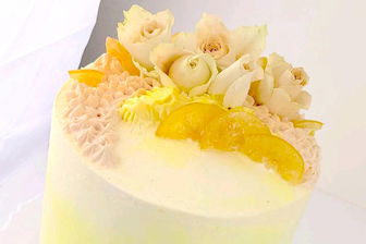 Cake Shop Canary Wharf – Why Online Ordering Is Convenient