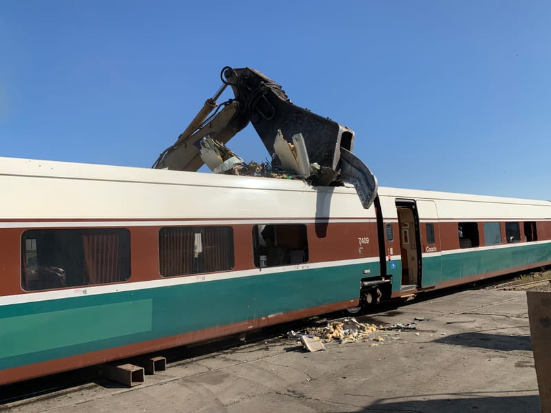 LOCOMOTIVE & RAILCAR DISMANTLING