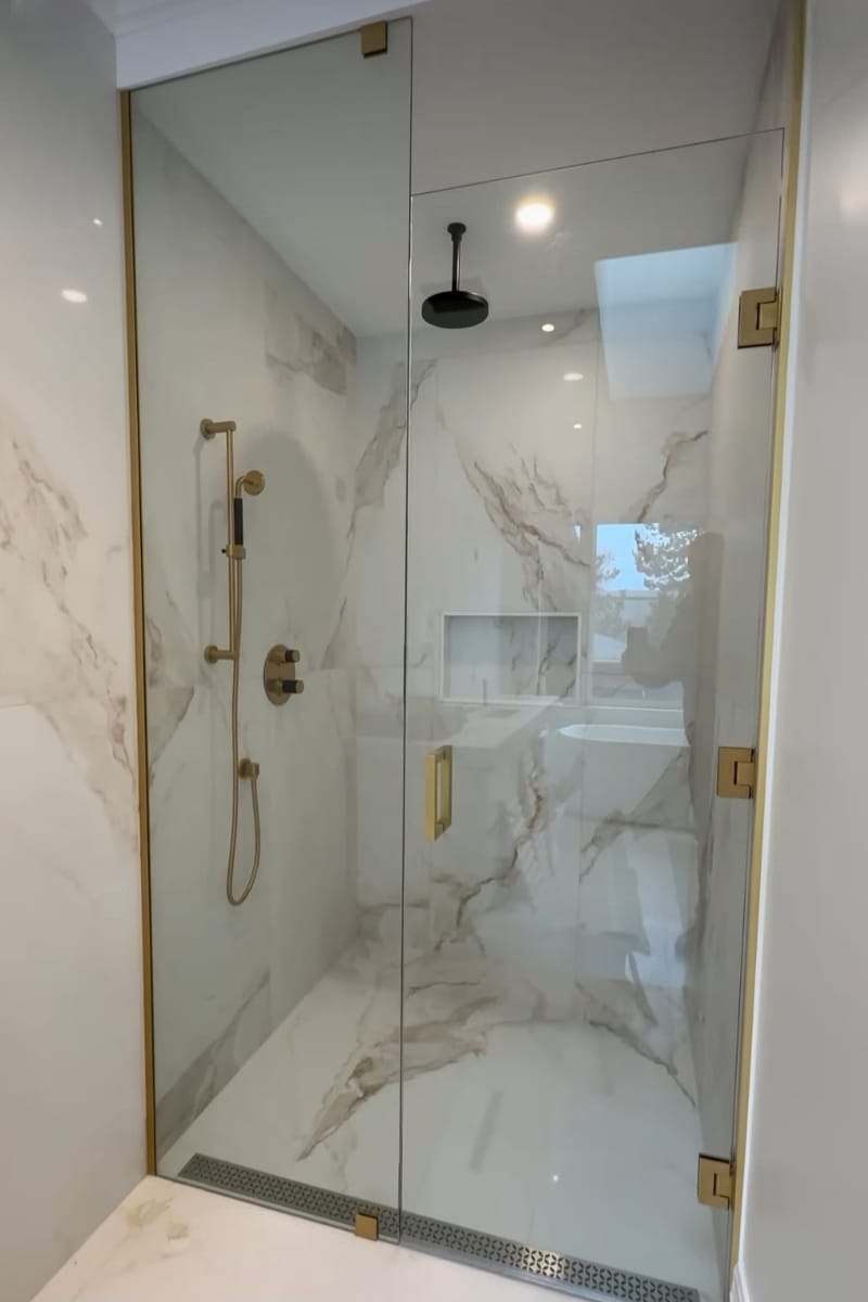 زجاج كبائن الشاور