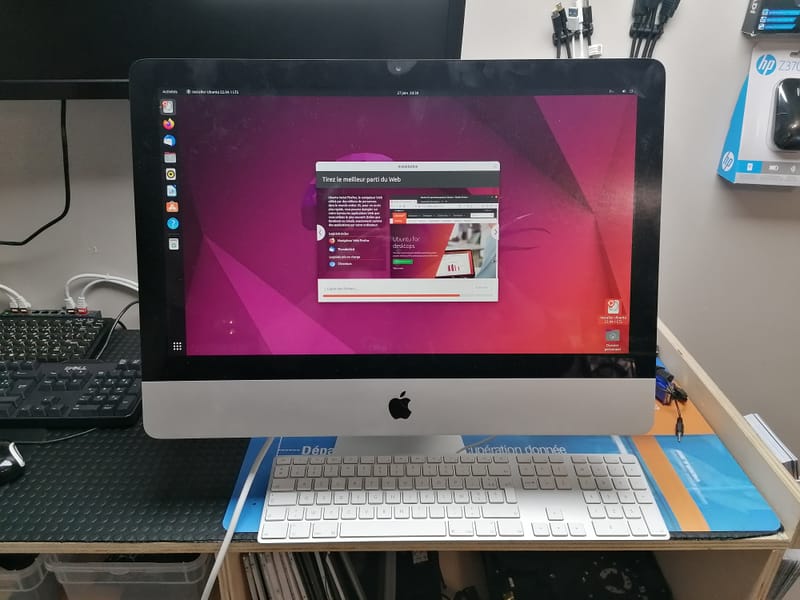 Quand la Technologie A Besoin d'Aide: Images de Réparations d'Ordinateurs