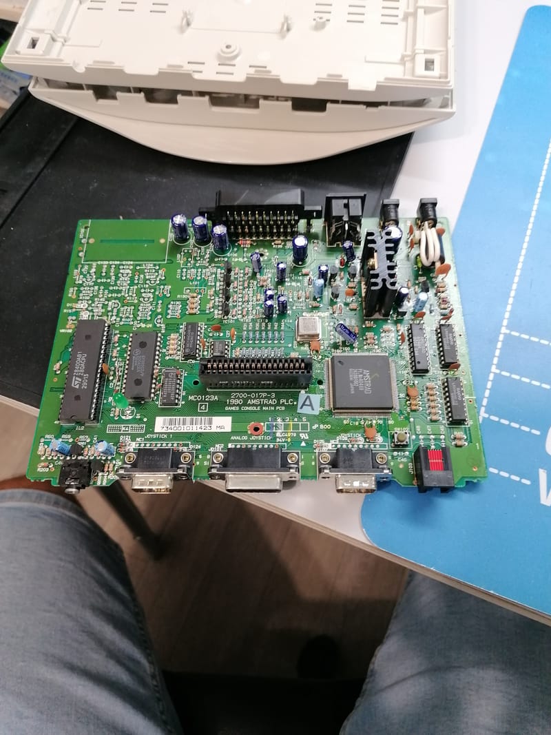 Restaurer le Plaisir du Jeu : Instantanés de Réparation de Consoles