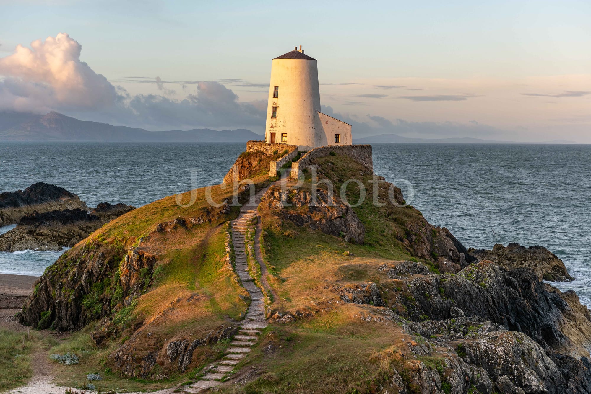 Llandwyn island