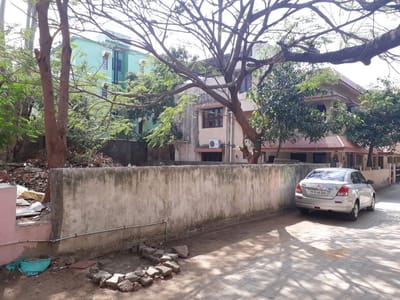 Property ​no.1 - Anna nagar west