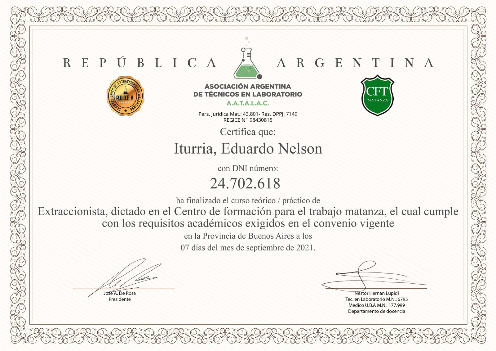 Extraccionista y Manejo basico de Laboratorio