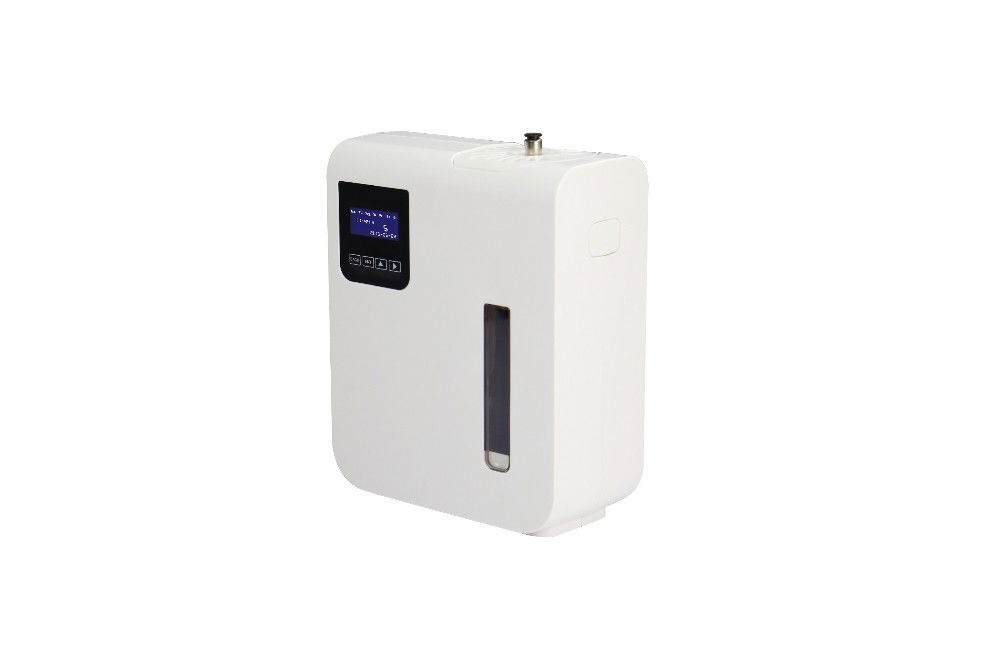 PRO 5 - מפיץ ריח על בסיס שמן ומיכל 200 ml, מתאים לחללים של עד 80 מ"ר.
מסך דיגיטלי שמאפשר הגדרות אידוי, זמנים, והשהיות, אפשרות חיבור למזגן או החבאת המכשיר.