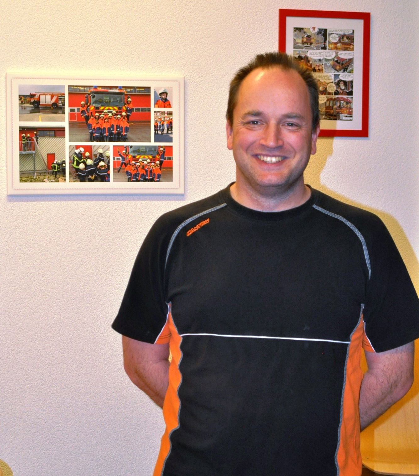 Membres de l'association et invités sur les stands