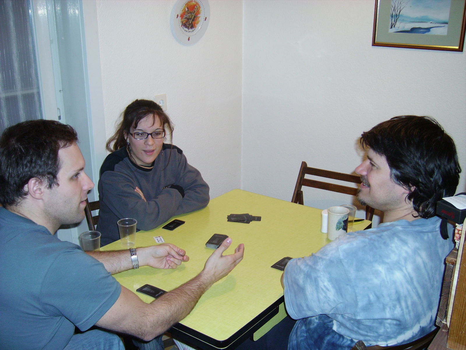 Membres de l'association et invités sur les stands