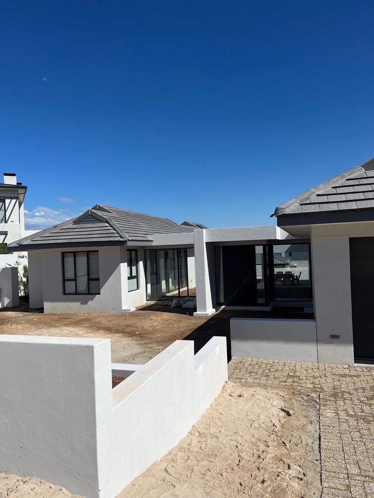 STANDARD SINGLE STOREY DWELLING