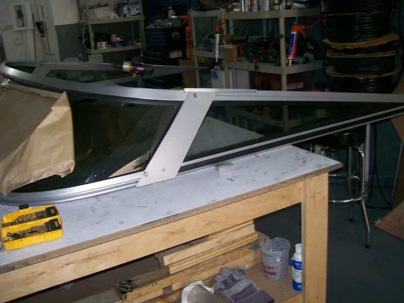 BOAT WINDSHIELDS ALUMINUM CUSTOM MADE