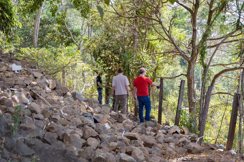 1. Legada a Chiquimulilla. Construcción del Muro de Contención en Guayabales