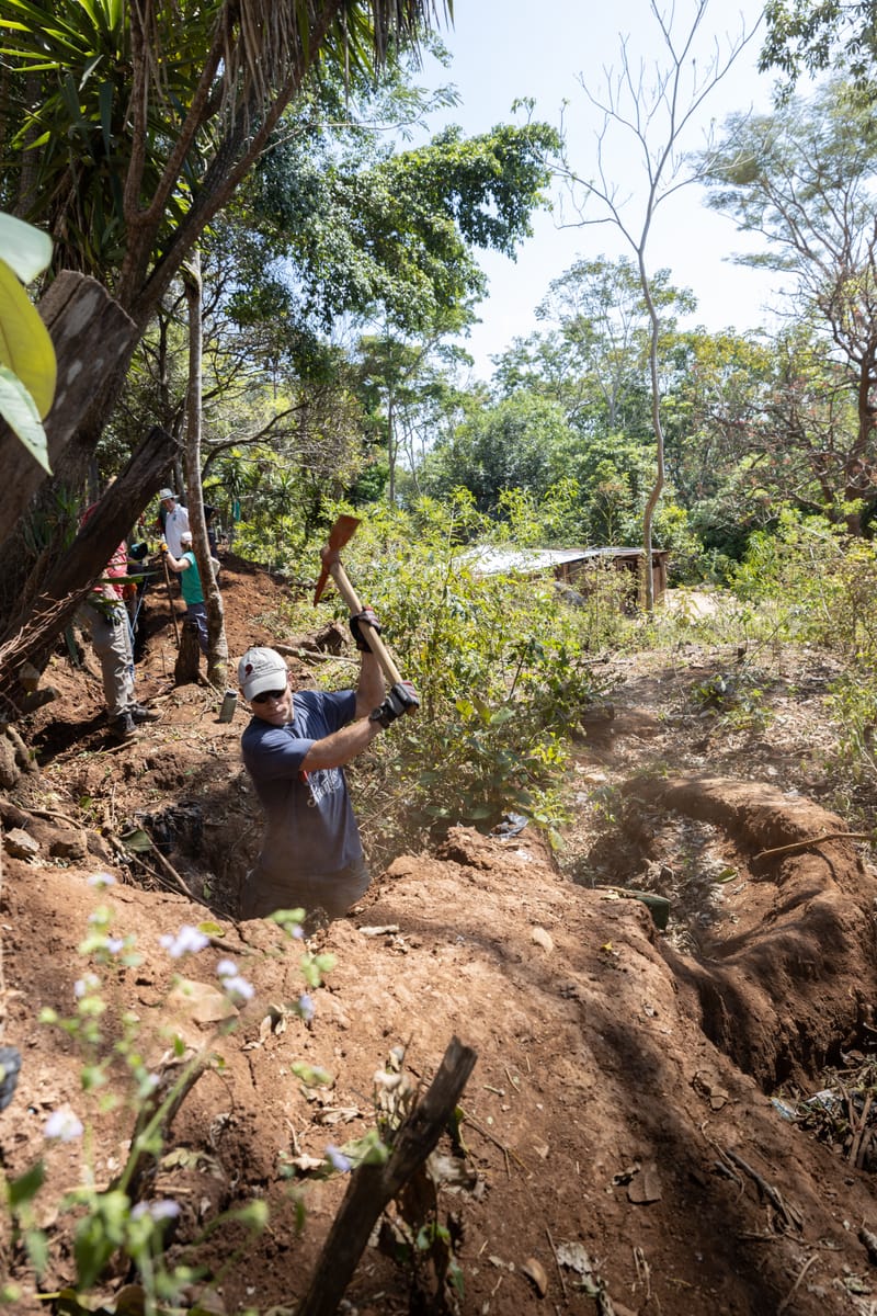1. Legada a Chiquimulilla. Construcción del Muro de Contención en Guayabales