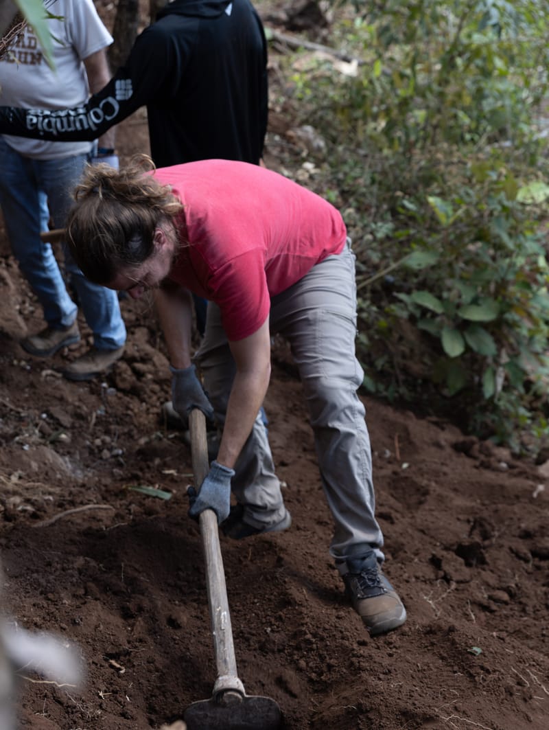 1. Legada a Chiquimulilla. Construcción del Muro de Contención en Guayabales