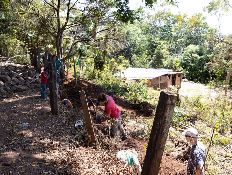 1. Legada a Chiquimulilla. Construcción del Muro de Contención en Guayabales