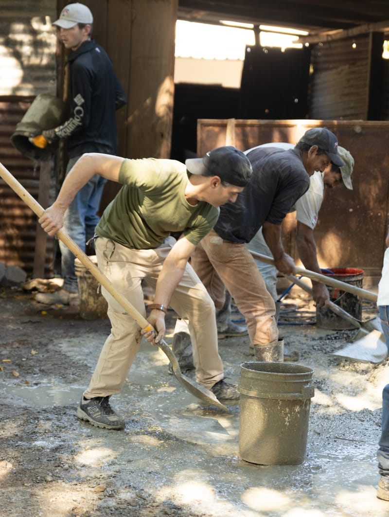 1. Legada a Chiquimulilla. Construcción del Muro de Contención en Guayabales