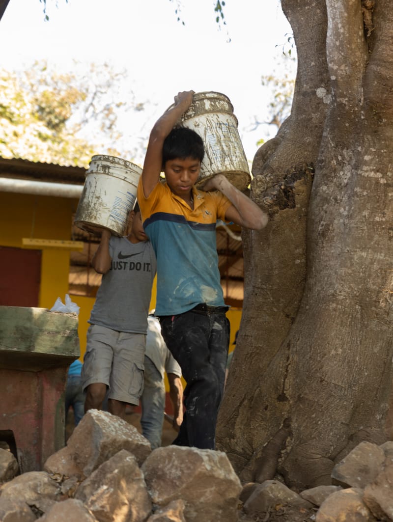 1. Legada a Chiquimulilla. Construcción del Muro de Contención en Guayabales