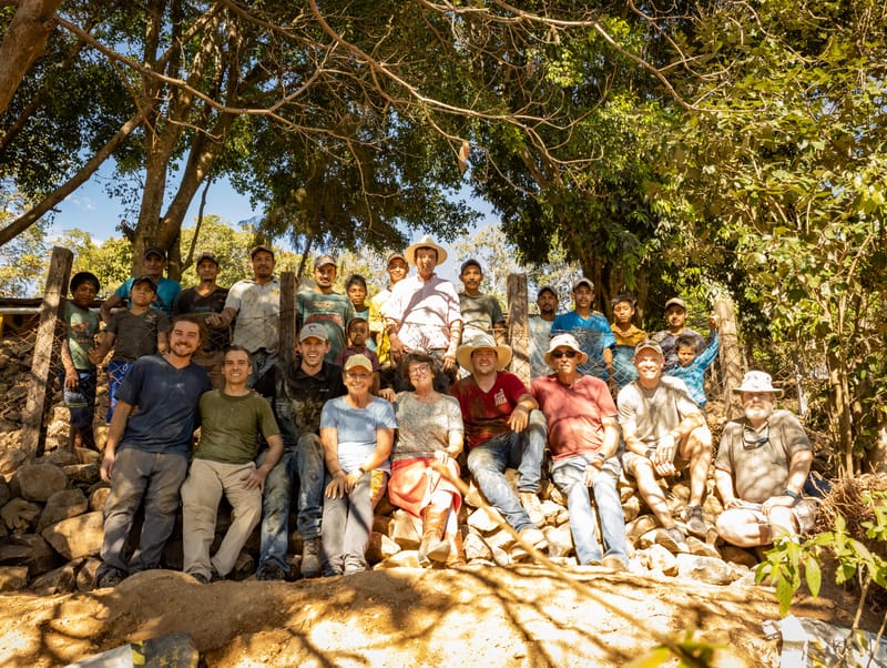1. Legada a Chiquimulilla. Construcción del Muro de Contención en Guayabales