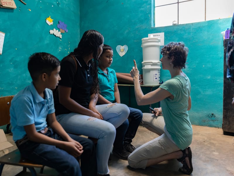 2. Atención Médica en las aldeas de Guayabales y Chanlapa