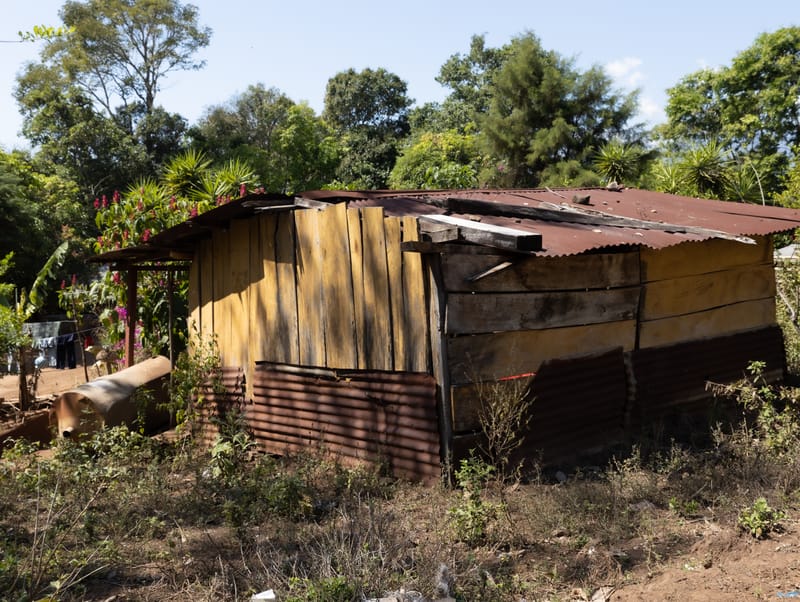 4. ROSTROS Y LUGARES PARA NO OLVIDAR