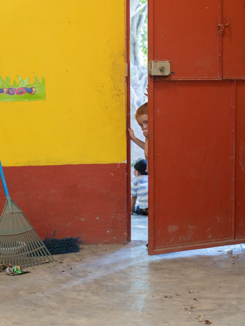 4. ROSTROS Y LUGARES PARA NO OLVIDAR