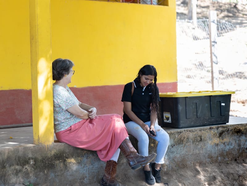 4. ROSTROS Y LUGARES PARA NO OLVIDAR