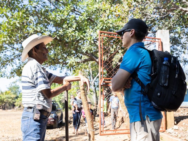 4. ROSTROS Y LUGARES PARA NO OLVIDAR