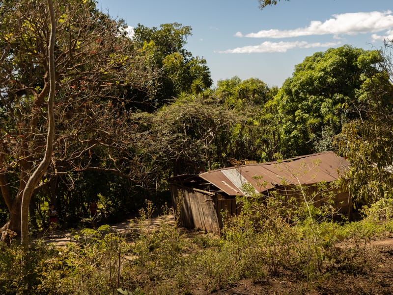 4. ROSTROS Y LUGARES PARA NO OLVIDAR