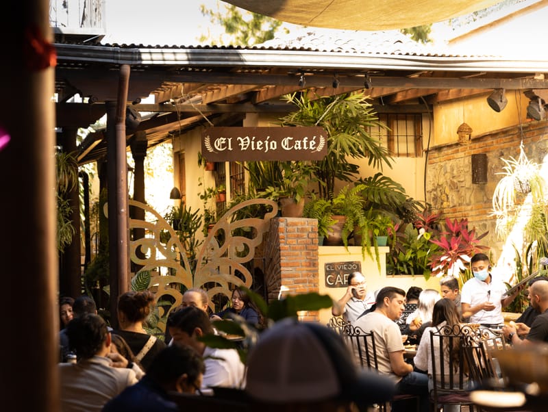 5. DESPEDIDA Y UNAS HORAS EN ANTIGUA