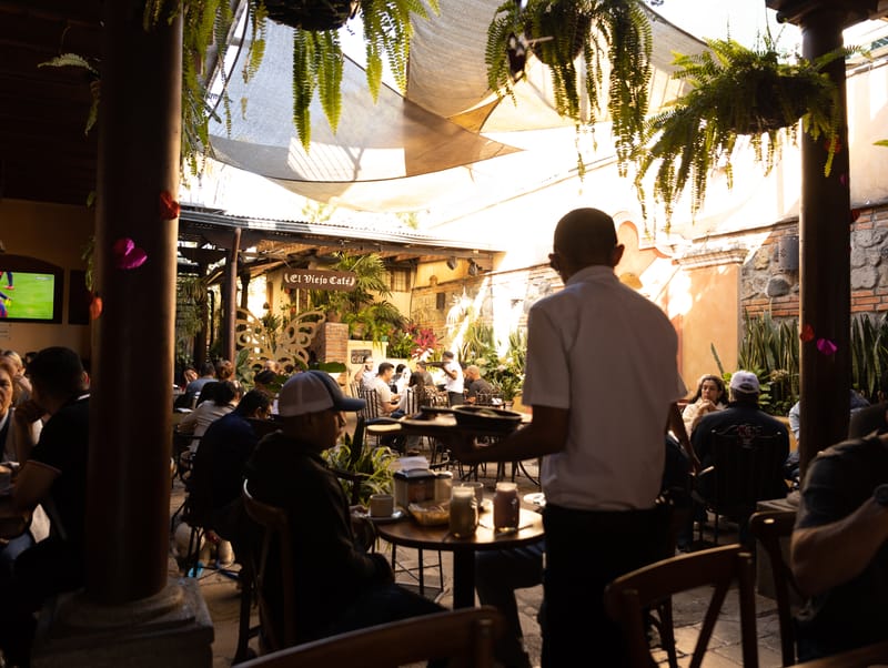 5. DESPEDIDA Y UNAS HORAS EN ANTIGUA