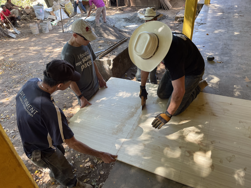 3. Entrenamiento para Primeros Auxilios y CPR. Y otras ayudas