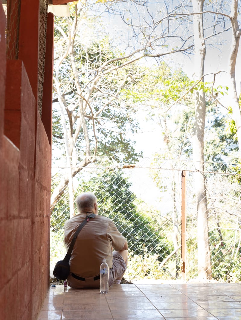 4. ROSTROS Y LUGARES PARA NO OLVIDAR