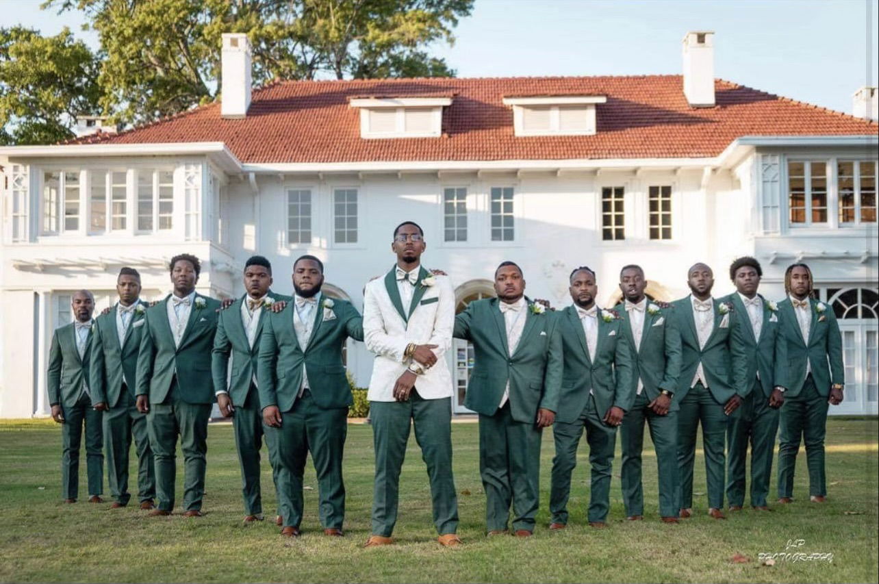 GROOMSMEN