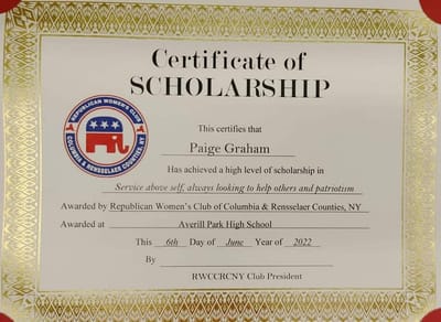2022 Scholarships & ESSAYS image