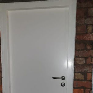 Personnel doors image