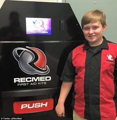 بعمر 14 عاماً... طفلٌ يعمل مديراً تنفيذياً !