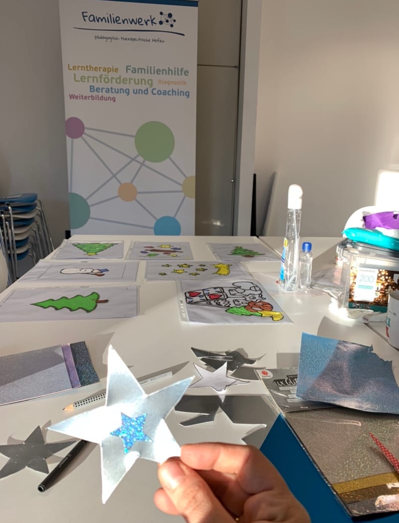 Winterdekoration is loading..