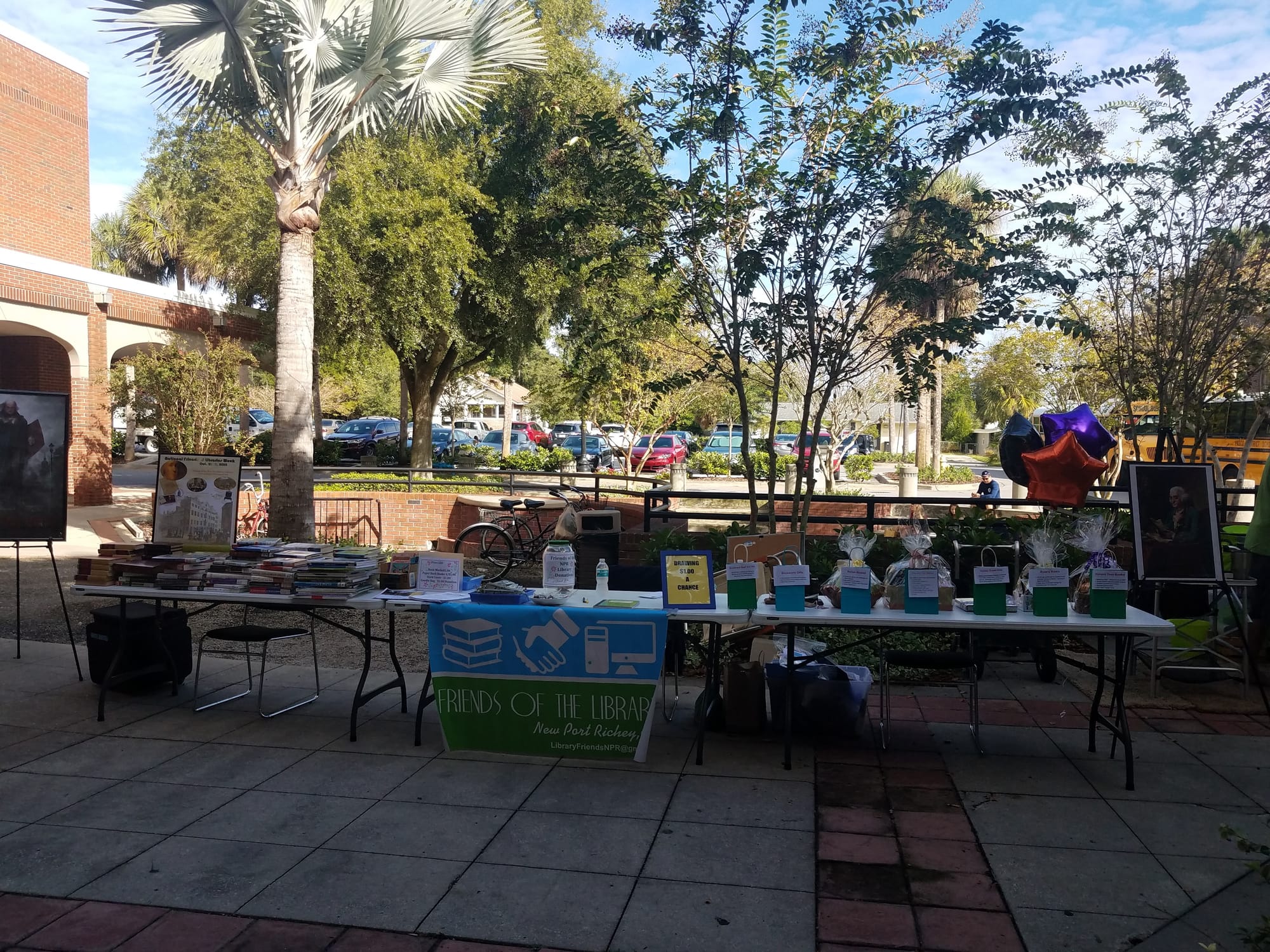 FOL week table in the courtyard