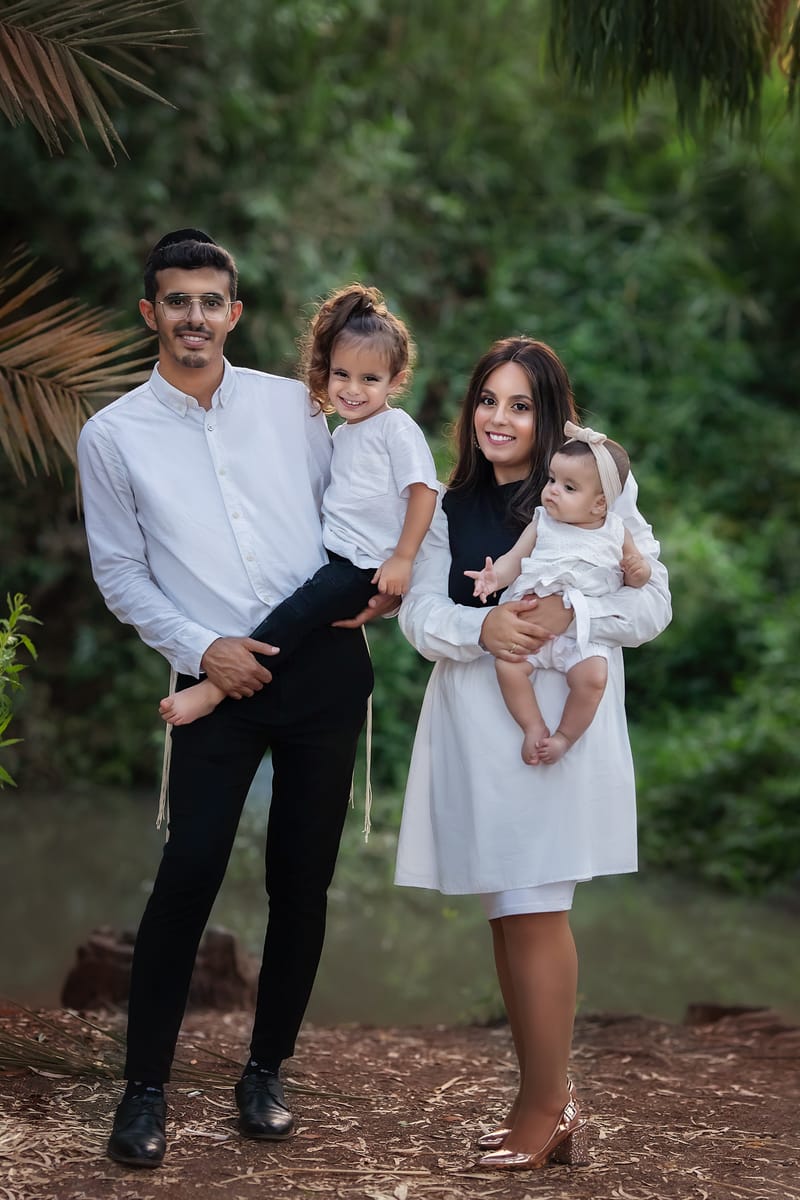 משפחה בטבע / בסטודיו