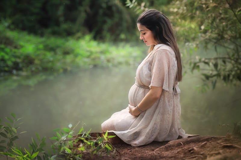 הריון וזוגיות בטבע