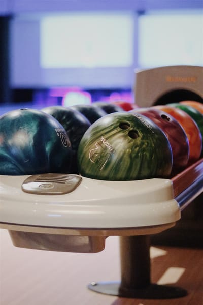 Bowlingbahnen und ProShops