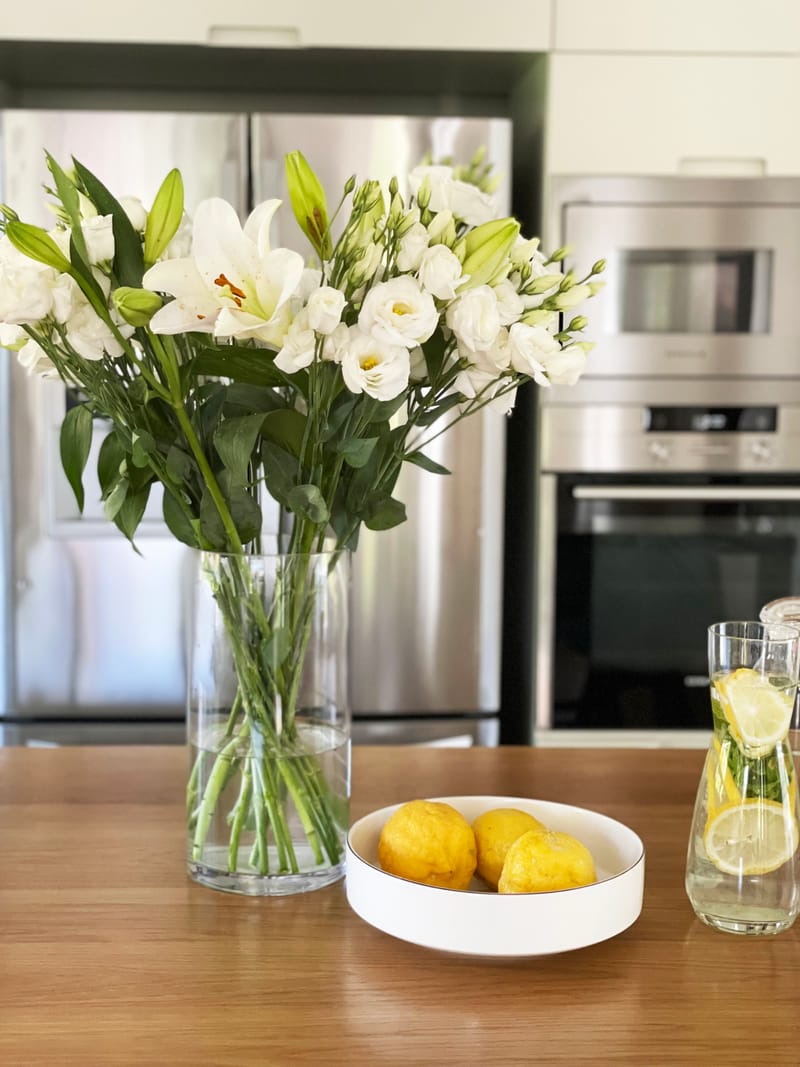 סטיילינג לצילומים למעצבת ענת יהב | עין ורד