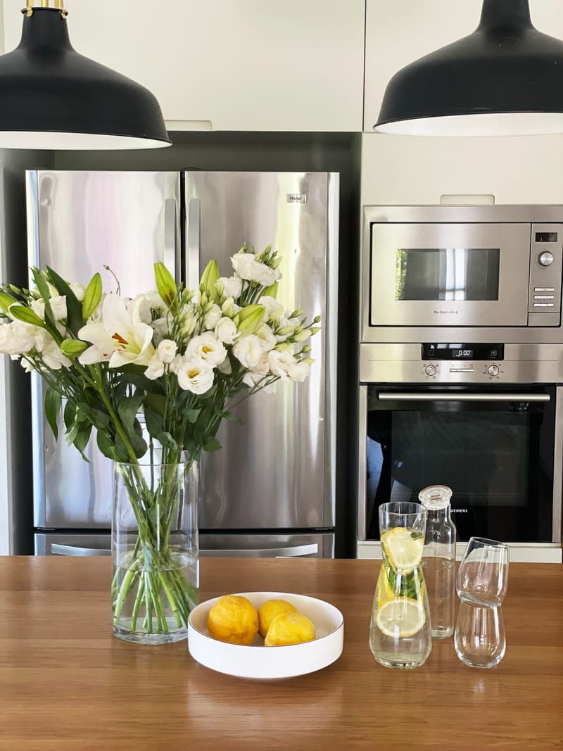 סטיילינג לצילומים למעצבת ענת יהב | עין ורד