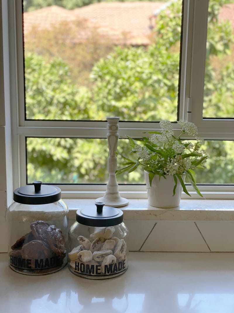 סטיילינג לצילומים למעצבת ענת יהב | עין ורד