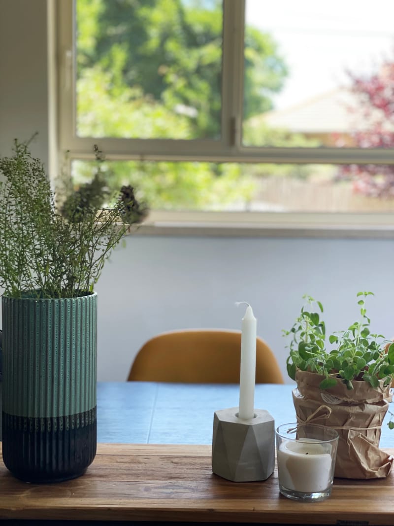 סטיילינג לצילומים למעצבת ענת יהב | עין ורד